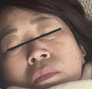 妻の寝顔