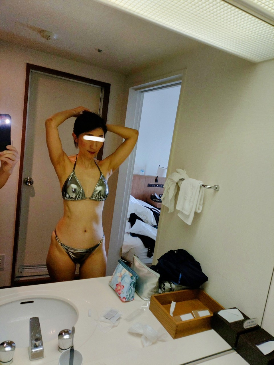 ⑯57才元CA彼女ビキニ着用中の画像その2