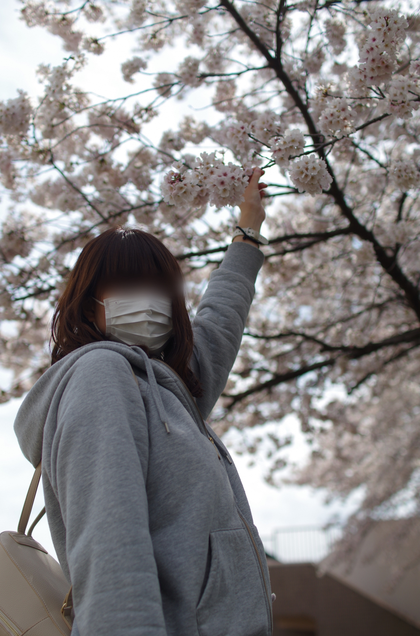 お花見露出✨の画像その1