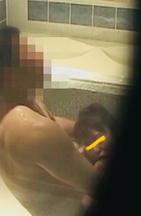 続×5・貧乳熟女妻の画像その4