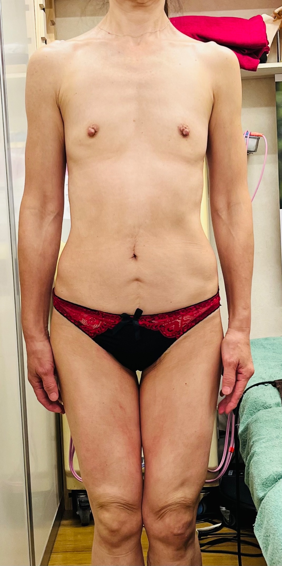 貧乳熟女妻の画像その5