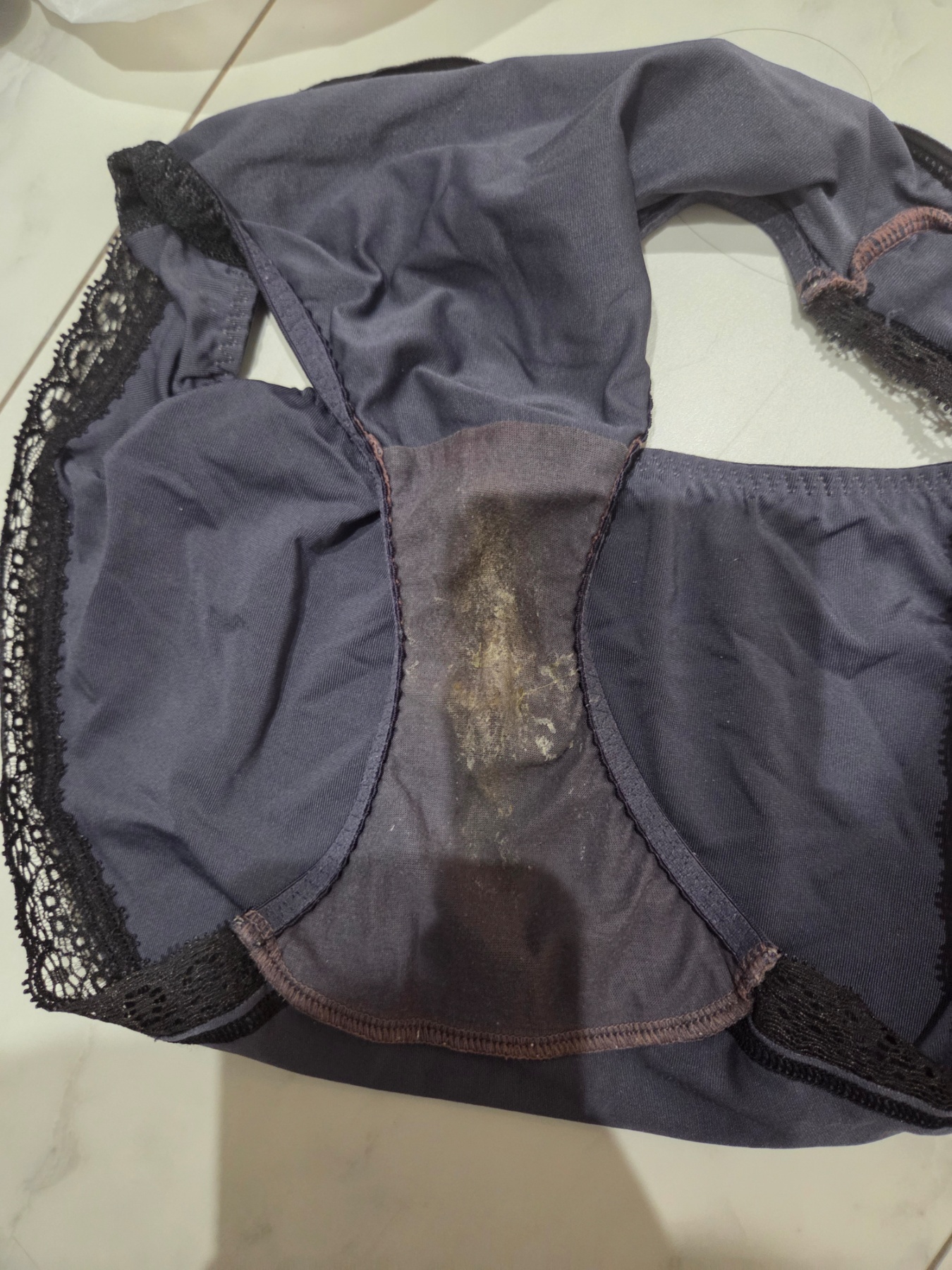 汚れパンツ好きな人いますか？の画像その2