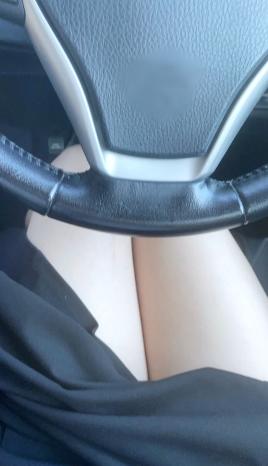 自撮りパンチラ…の画像その1