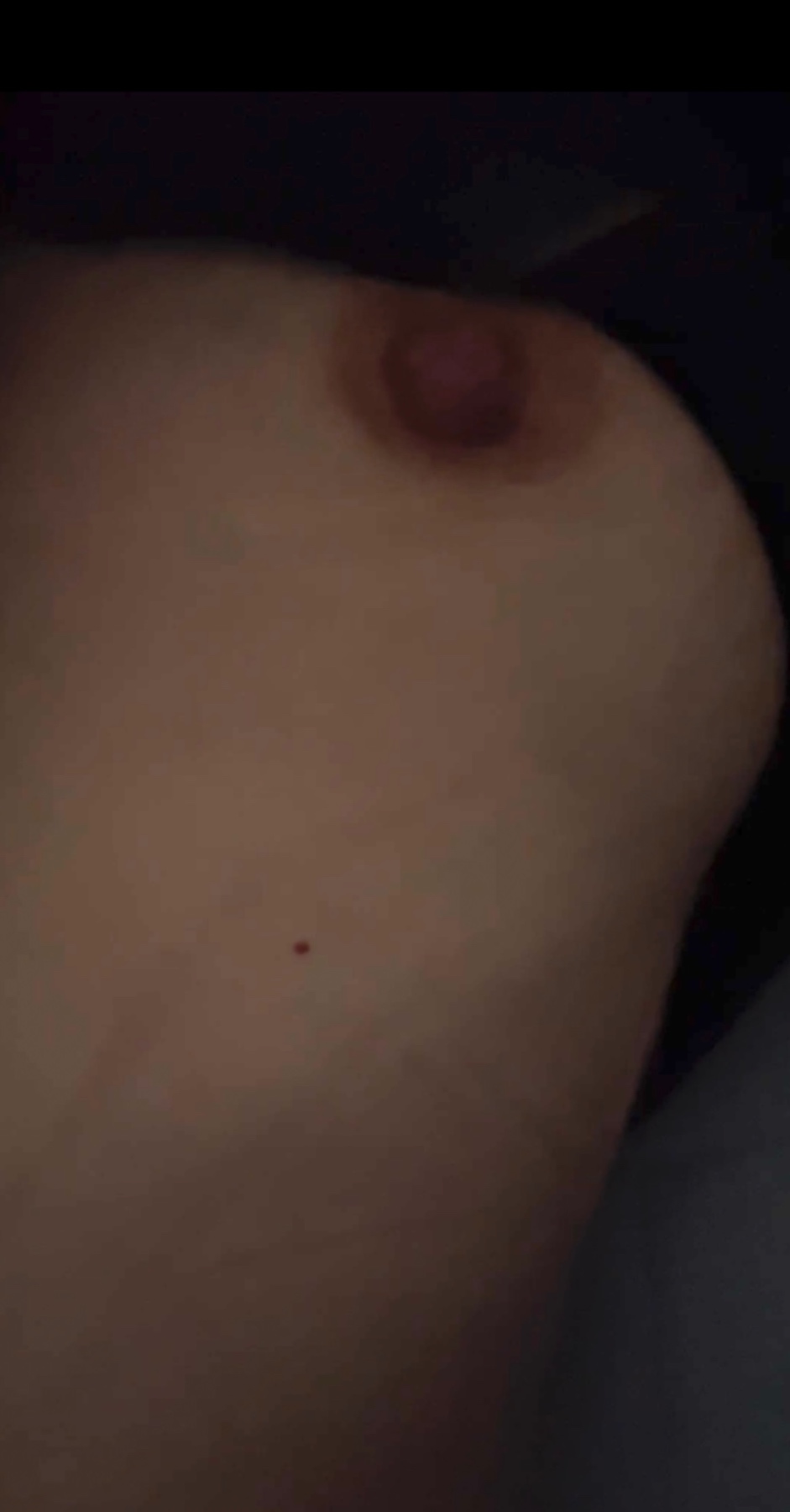 妻のチチの画像その1