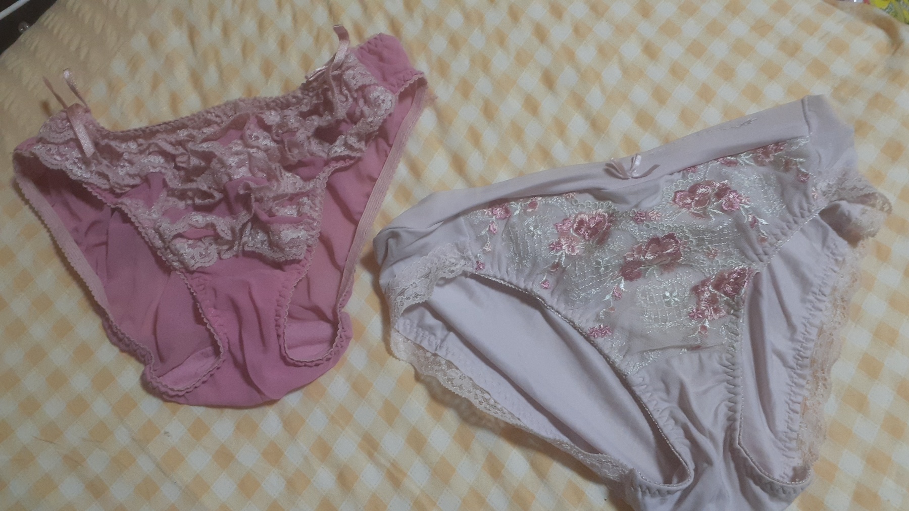 嫁と義母のパンティ比較の画像その3