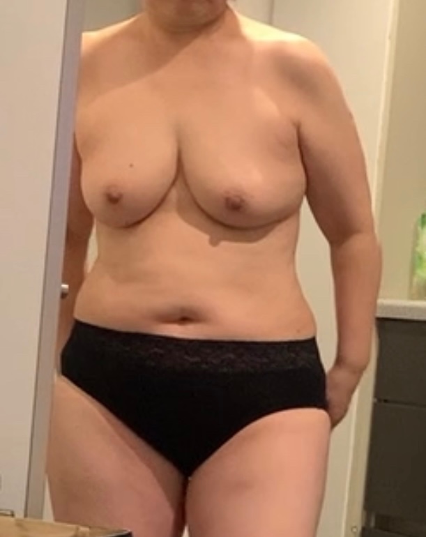 入浴前の妻の画像その3