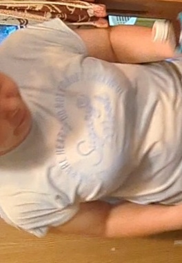 着衣姿からのおっぱい