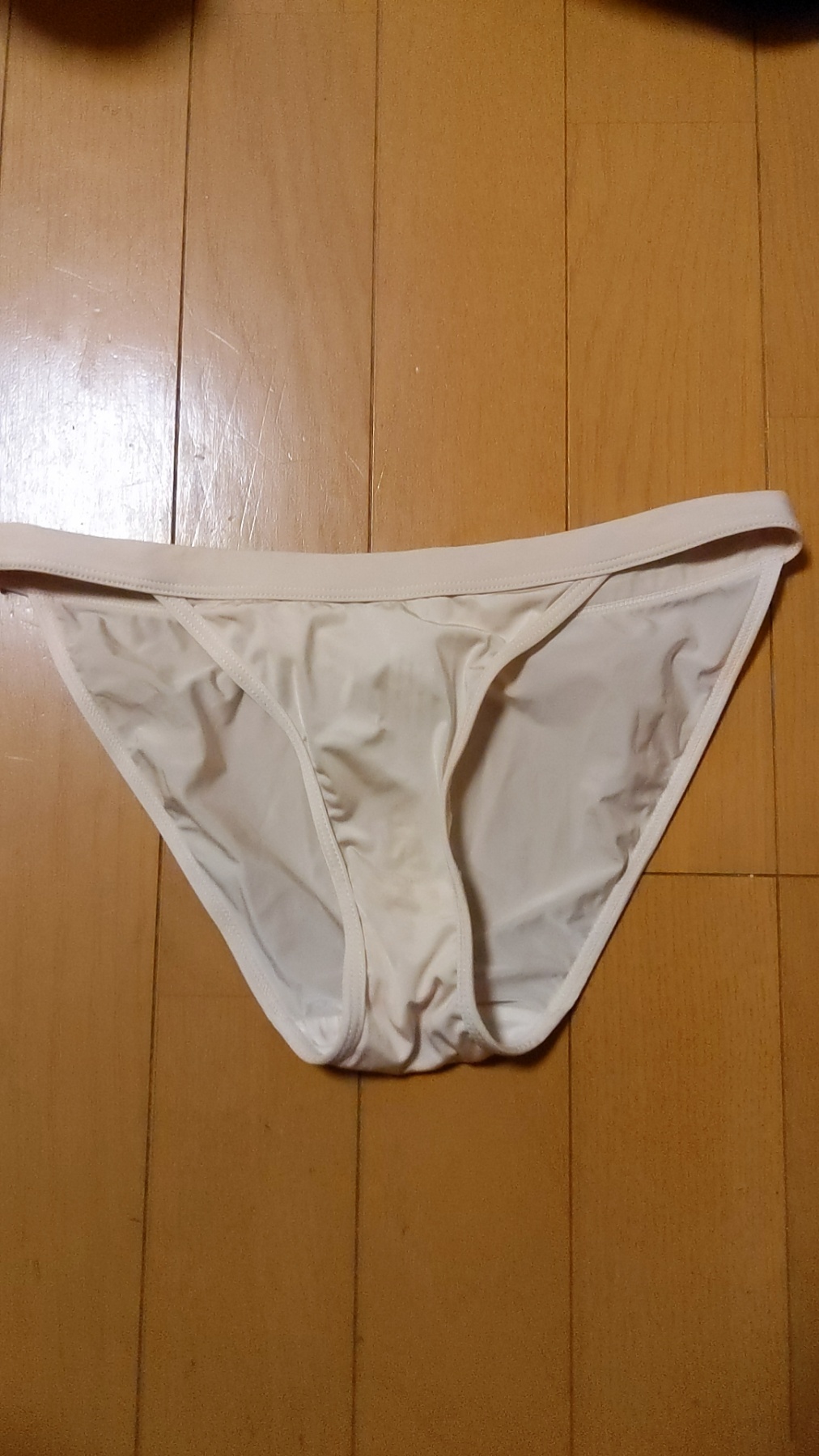 妻シミパンティの画像その2