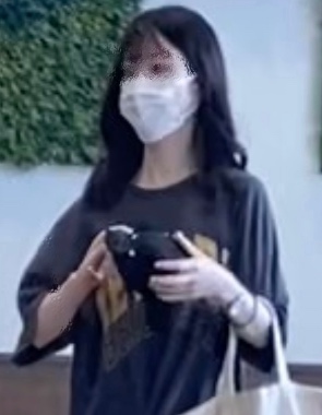 誠実な方募集 (全裸写真あり)