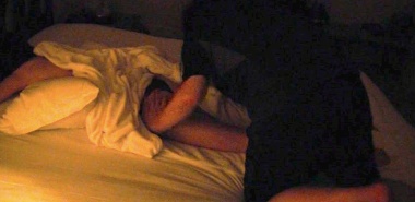 長身スレンダー微乳妻