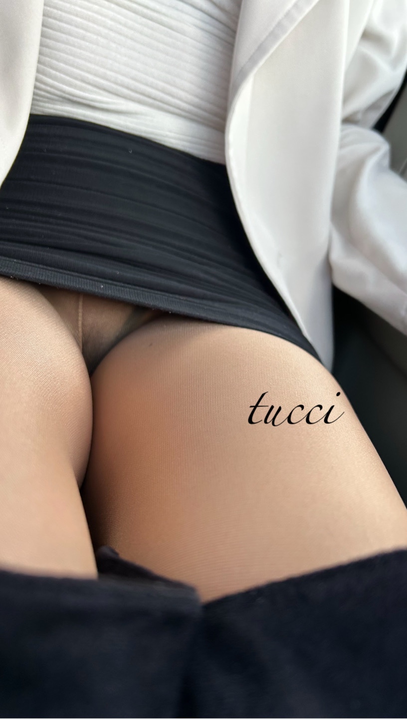 車内で…の画像その3