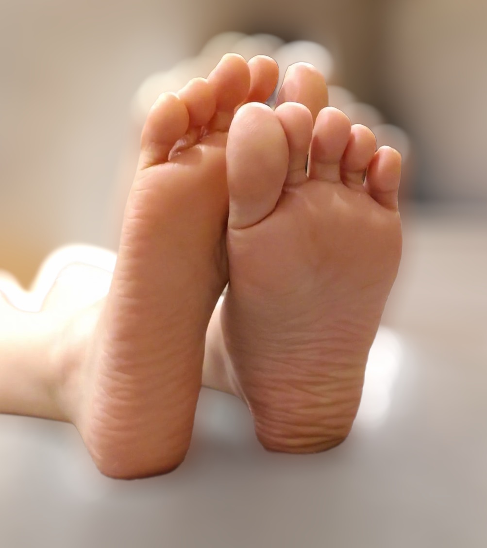 泥酔して無防備な妻の画像その3