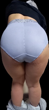 いつものデカ尻デカパンです