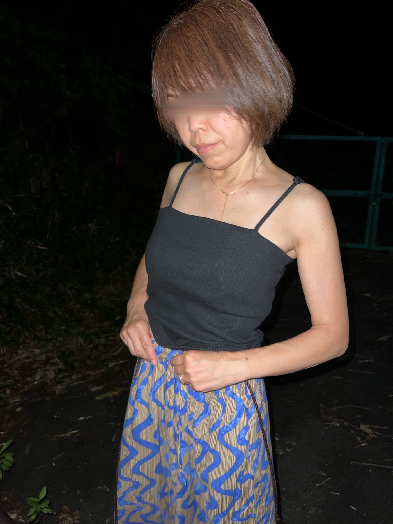 とある夏の真夜中に人妻の画像その5