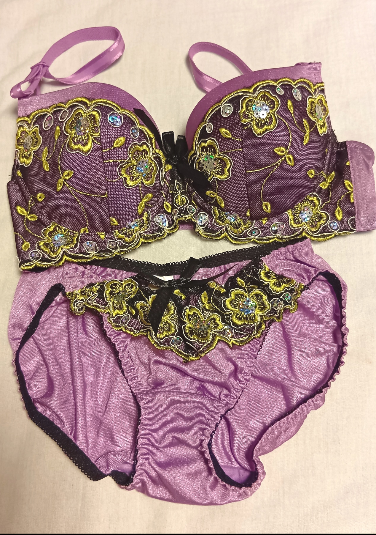 嫁の下着の画像その1