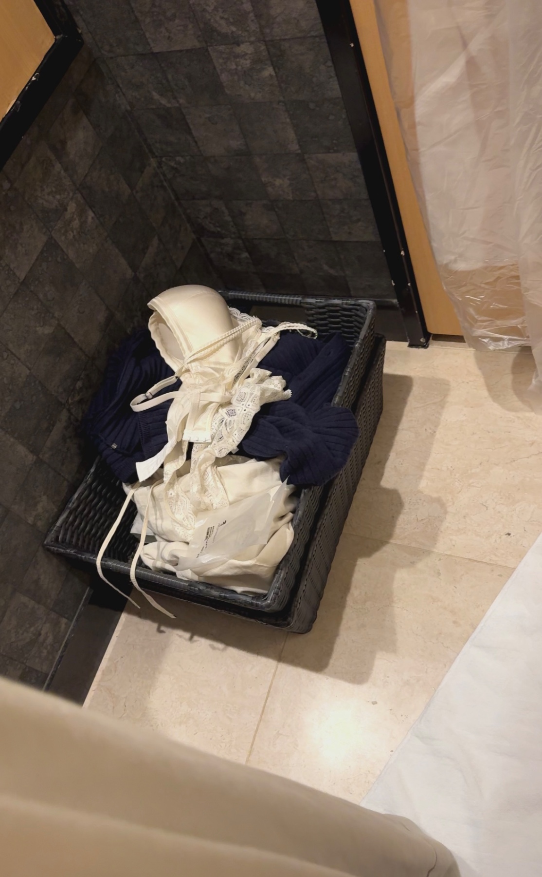 濡れやすい彼女の画像その2