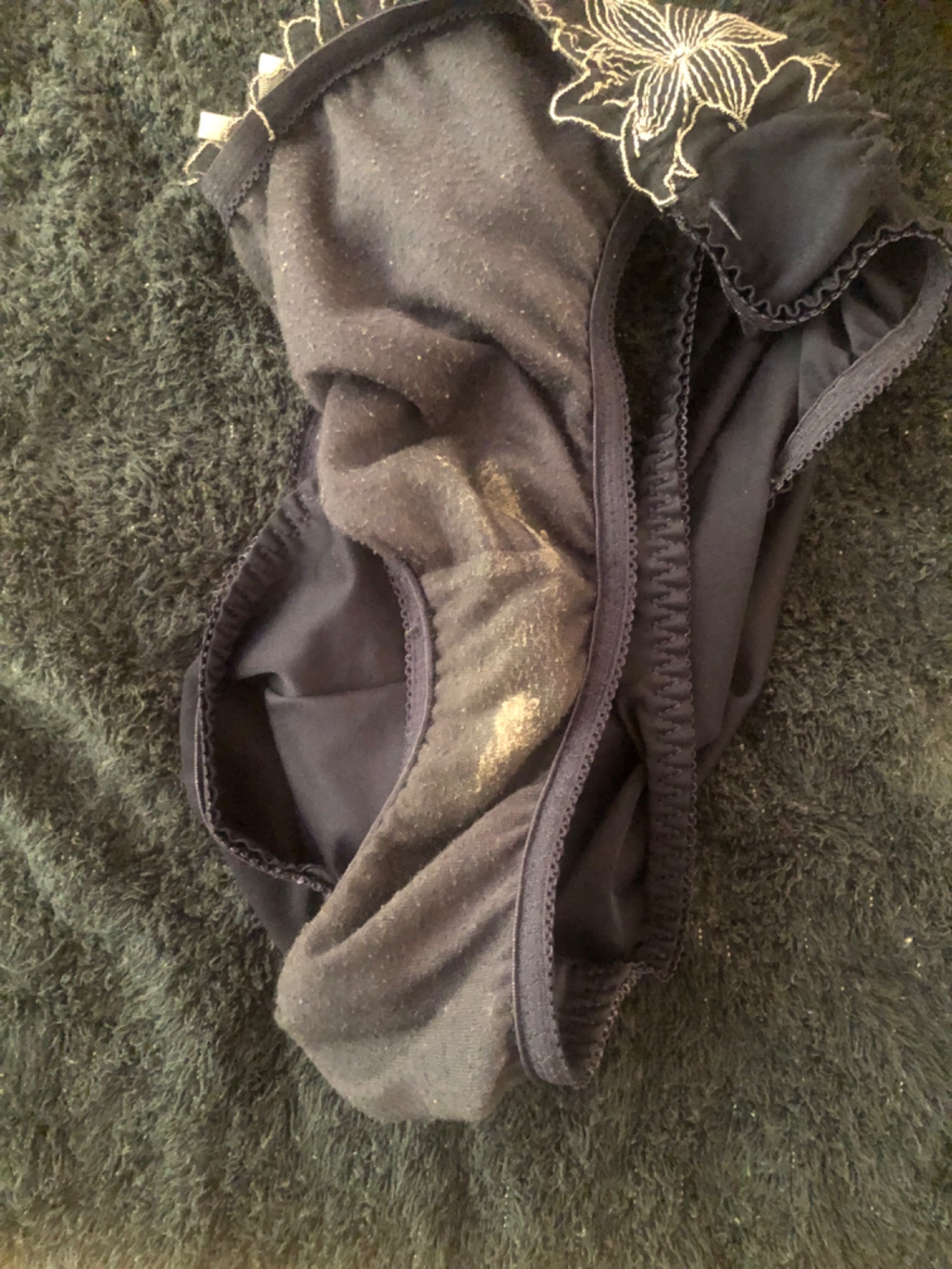 デカケツ妻を抱いた翌朝の下着の画像その2