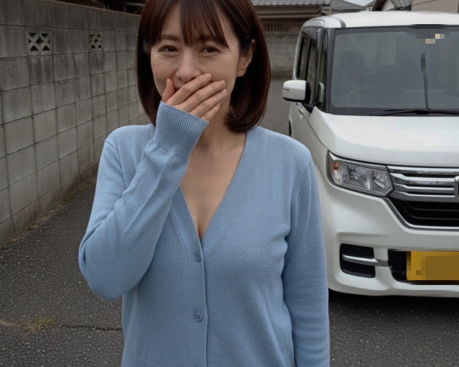 野外脱衣の画像その1