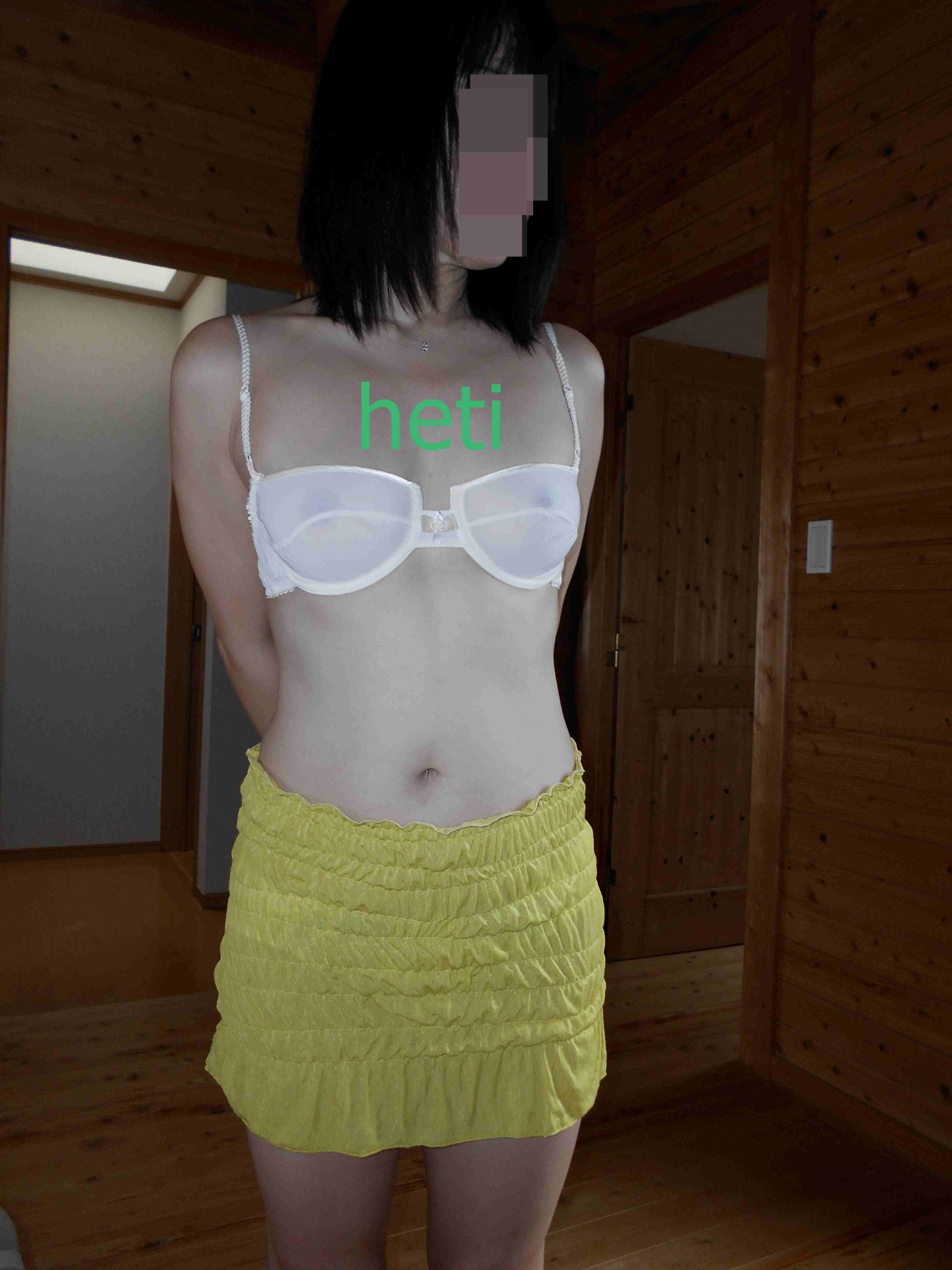 単独さんのお宅で生着替えの画像その3