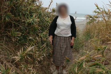 シーズンオフな海岸で