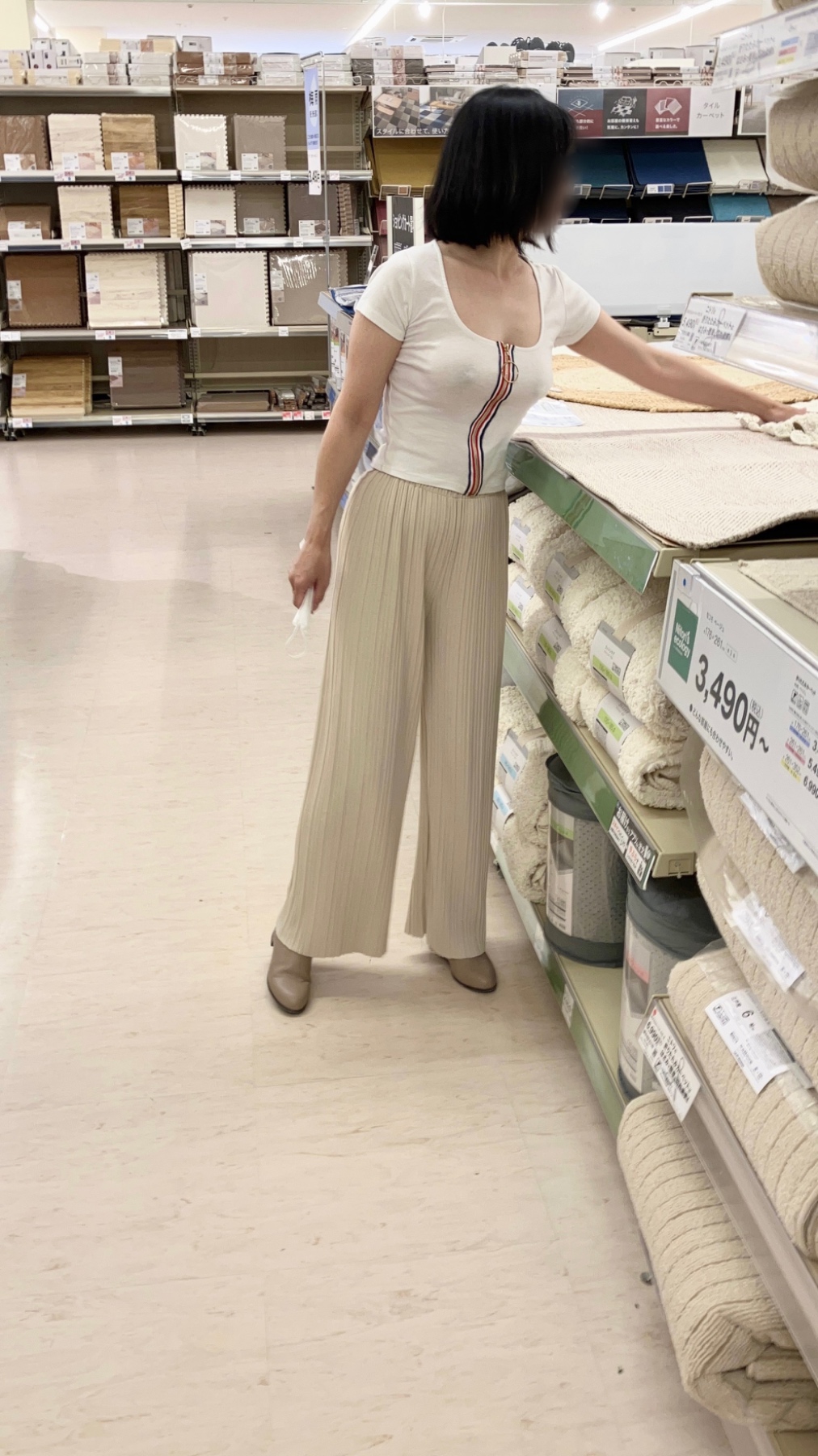 視姦されたがるマゾ妻ですの画像その2