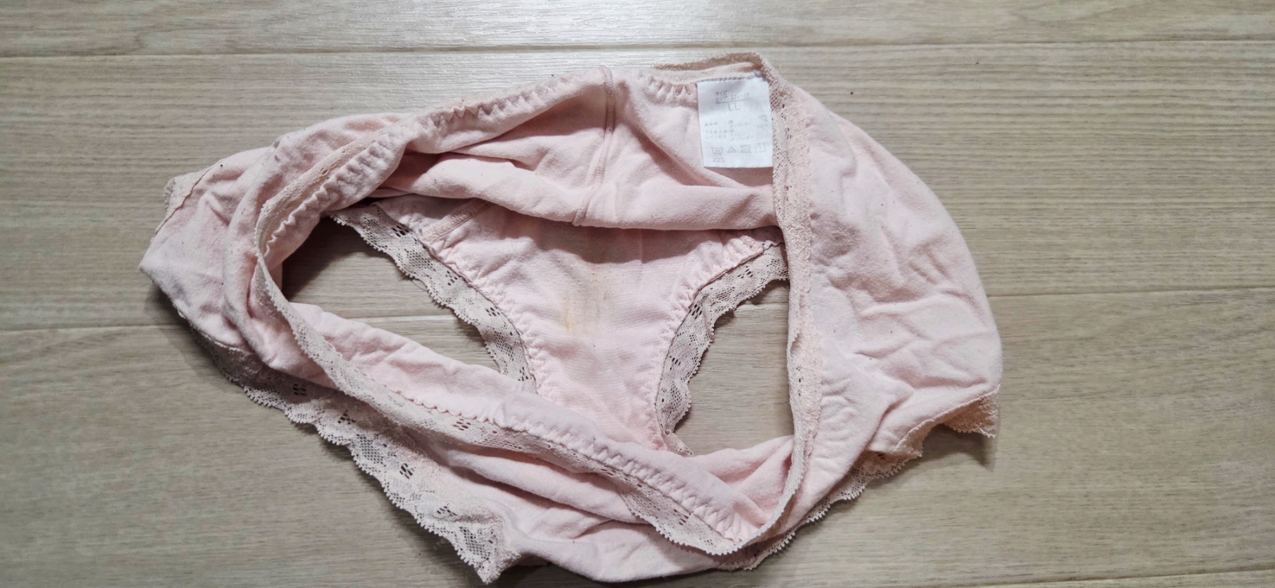 今日の下着の画像その5