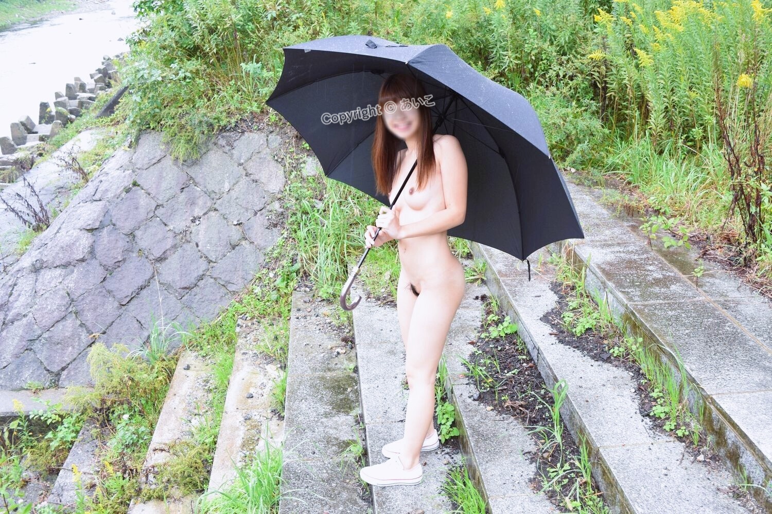 あいこ通信 若妻 全裸 河川敷の画像その2