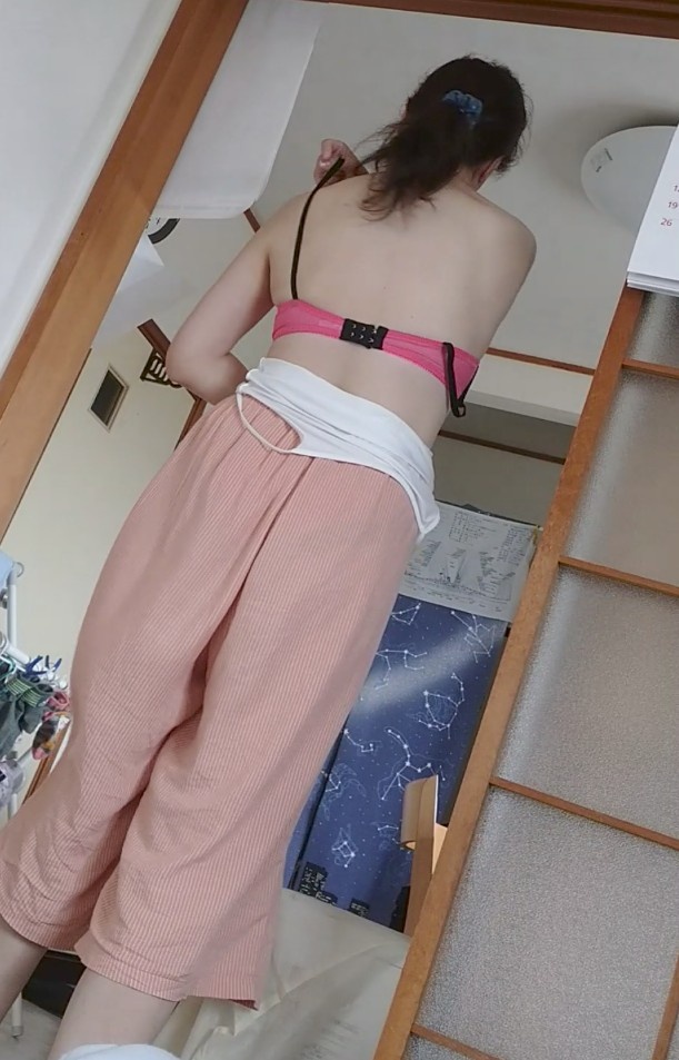 パンティラインの画像その1