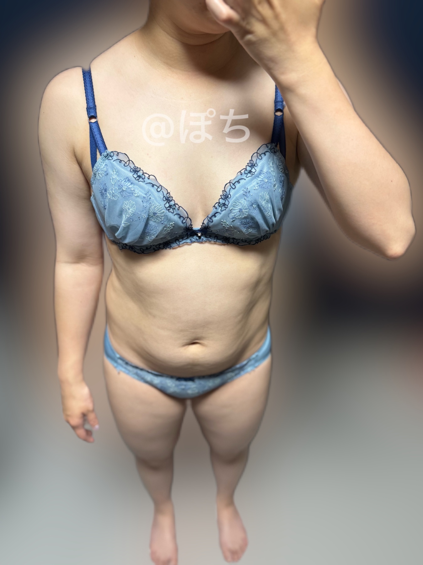 妻の下着姿の画像その1