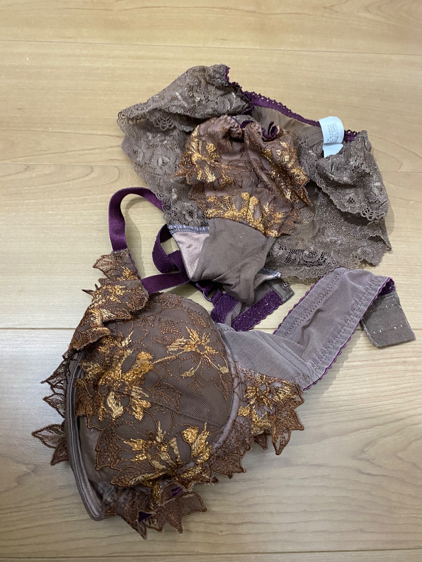 看護師妻の下着の画像その2