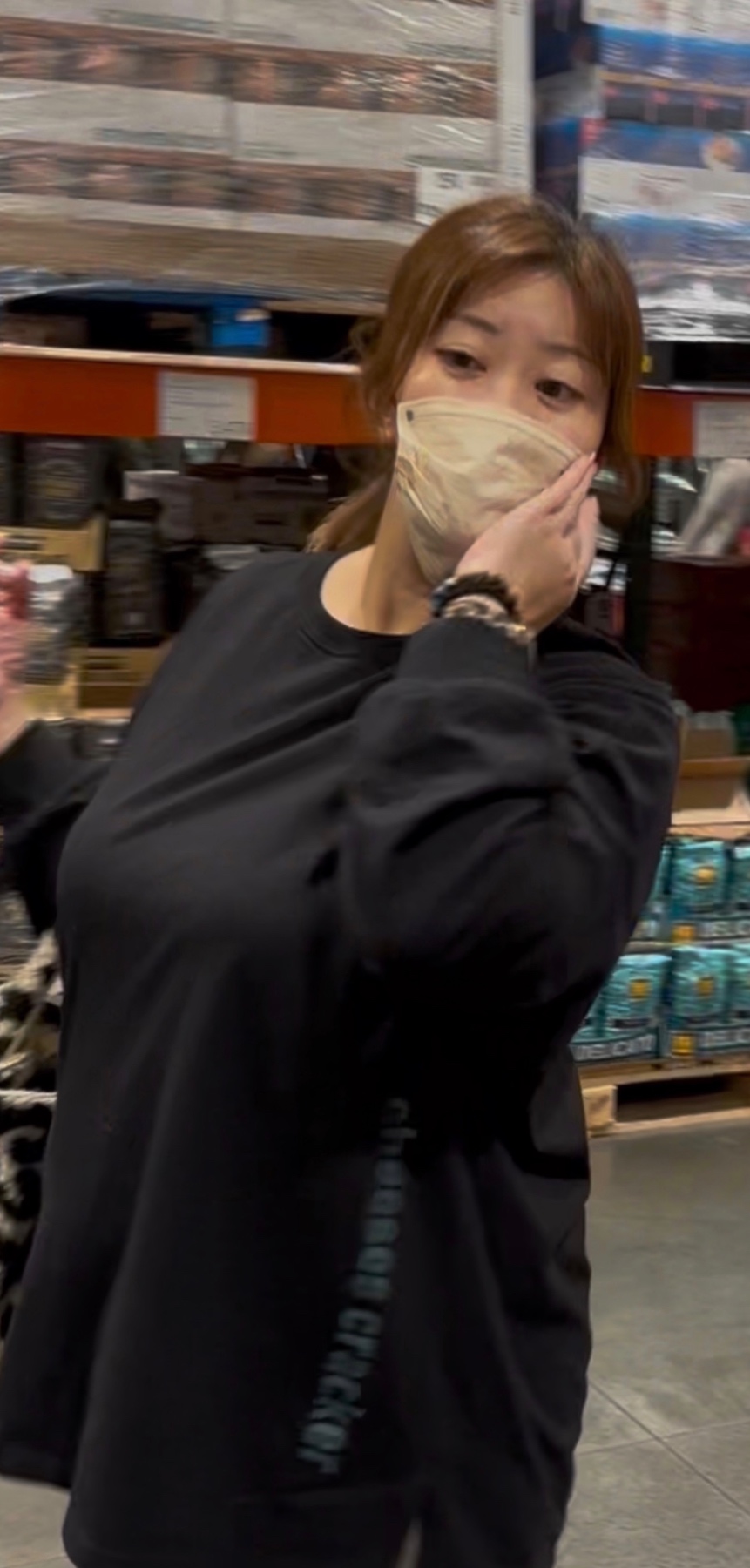 平日妻の肉付き熟したフルボディの画像その2