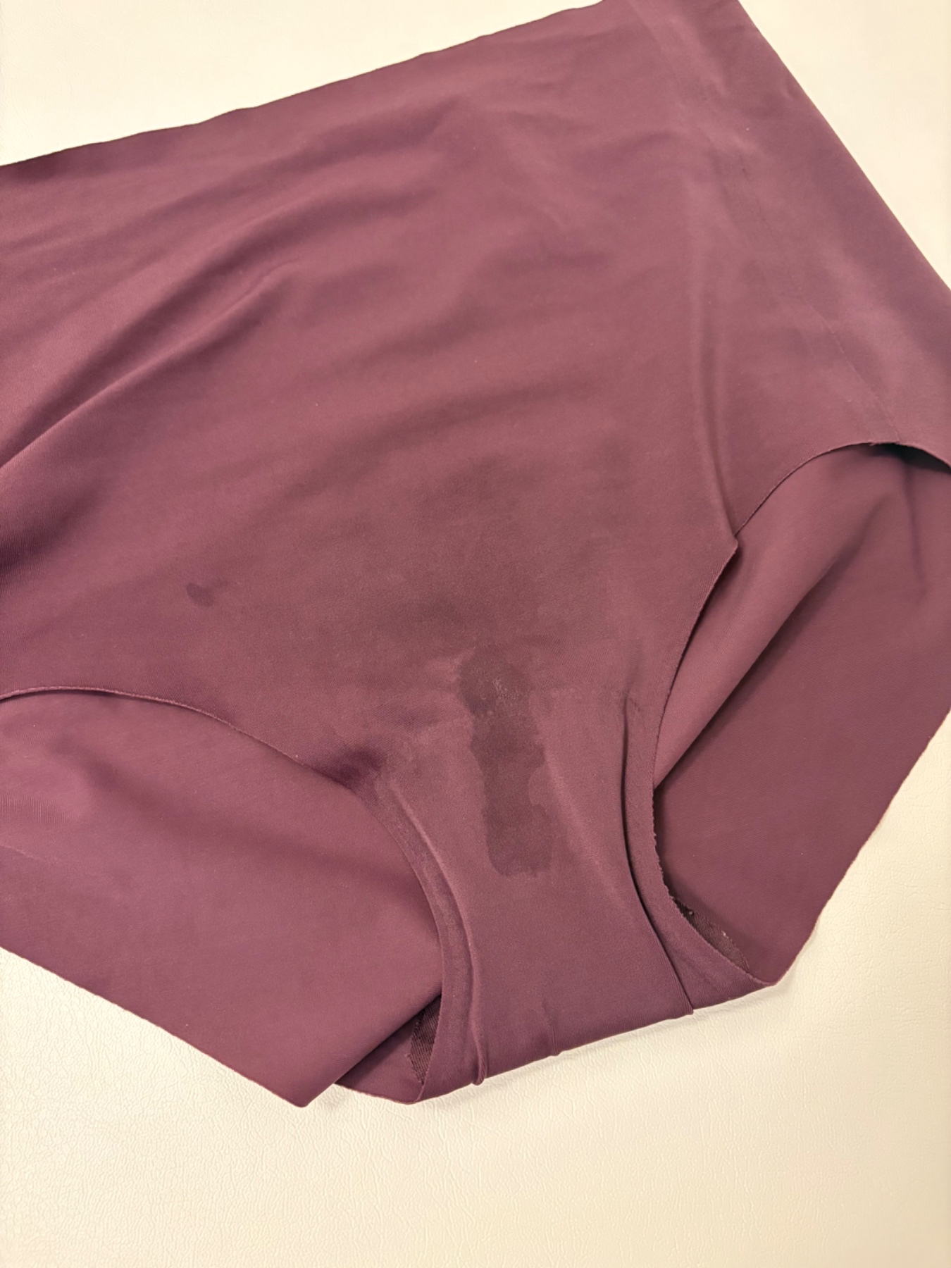 妻の染みパンの画像その1