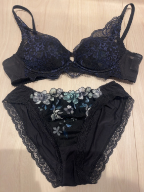 真面目妻の恥ずかしいシミ