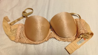 嫁の下着５(ブラ)