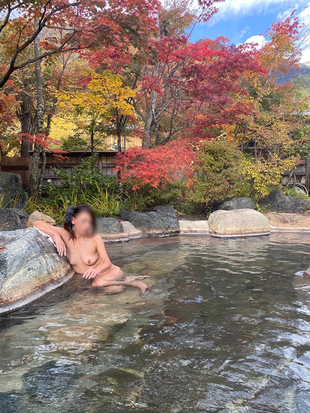 紅葉🍁の中で！♨️の画像その5