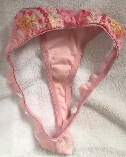 可愛いピンクＴバックの画像その3