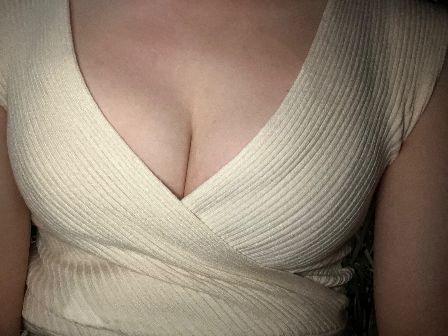 おっぱいは夜に撮ると良い！の画像その1