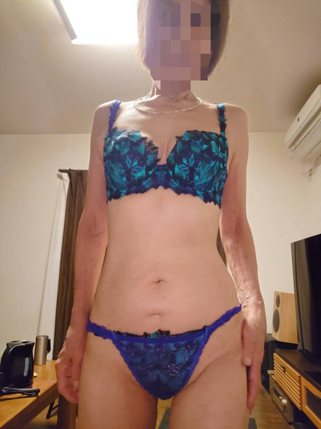 65歳熟女ソフトに下着での画像その4