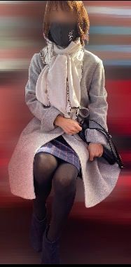 51歳熟妻　痴漢にあう