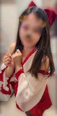 スケスケ🩵巫女ママ