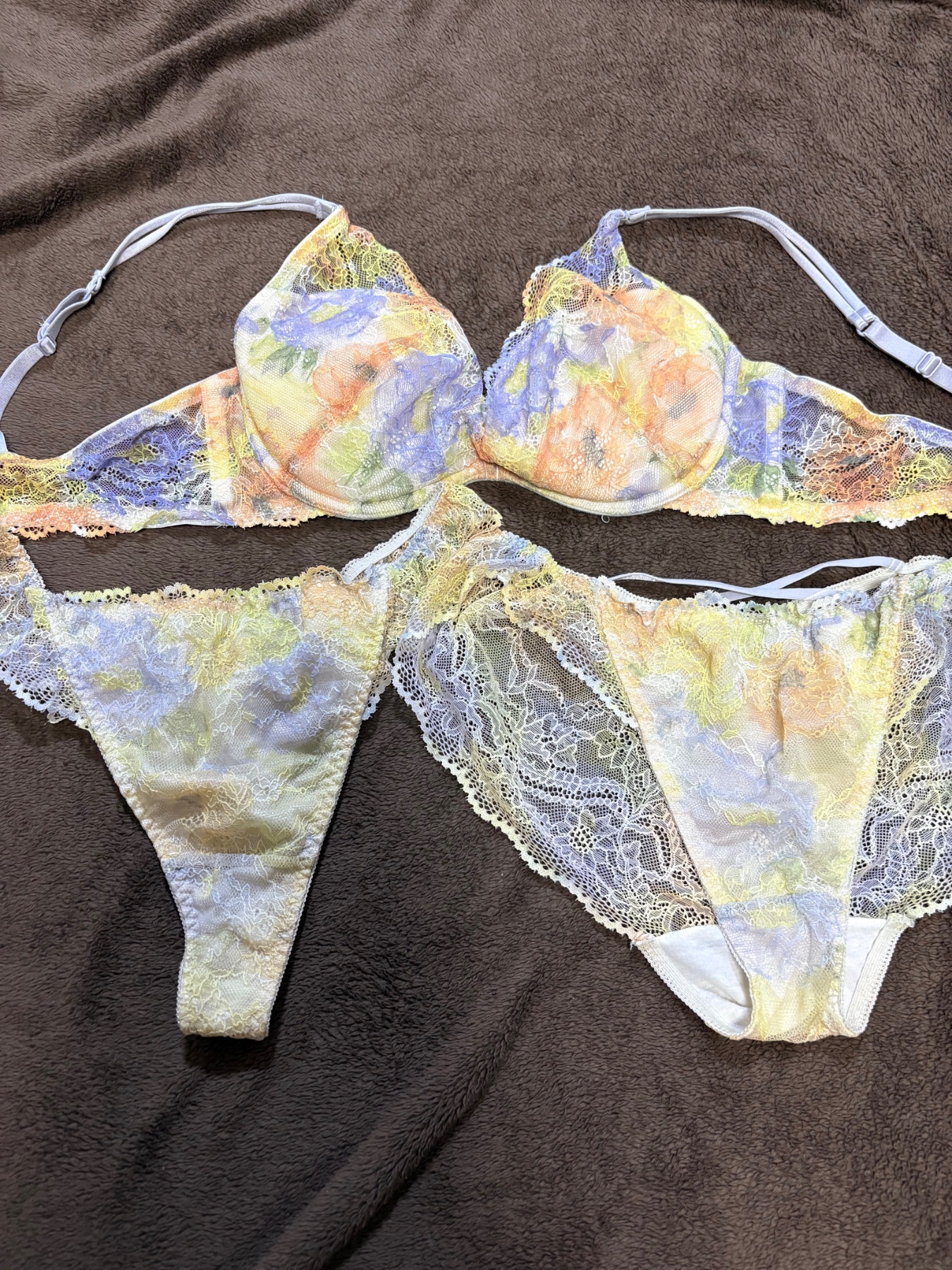 エロい友人の嫁の画像その1