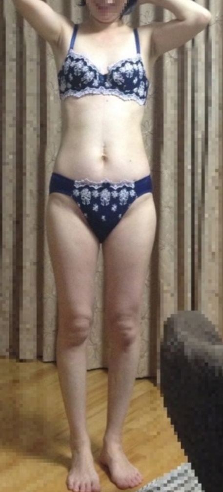 貧乳熟妻の画像その4