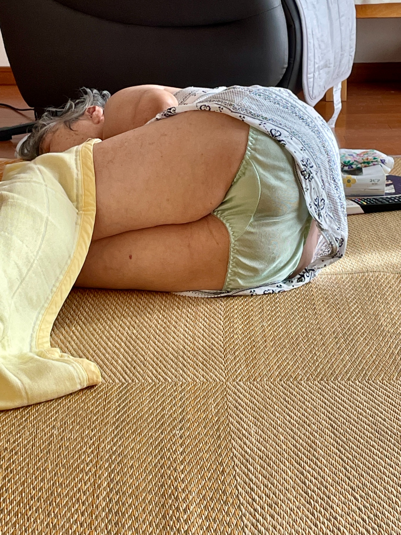 妻のいやらしパンツの画像その1