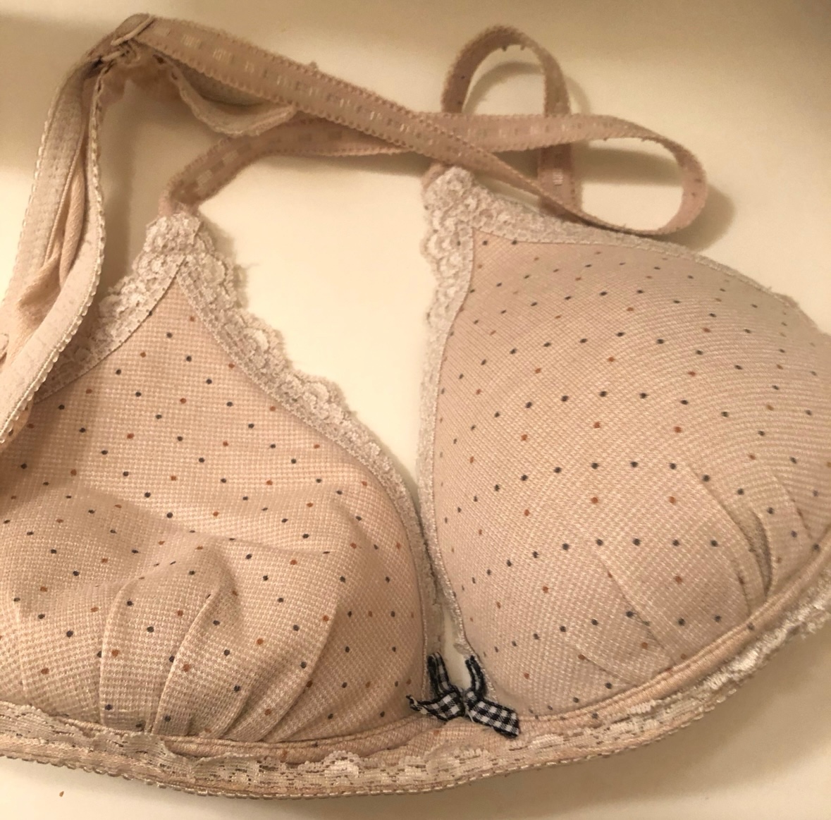 ぽっちゃり母の下着の画像その1