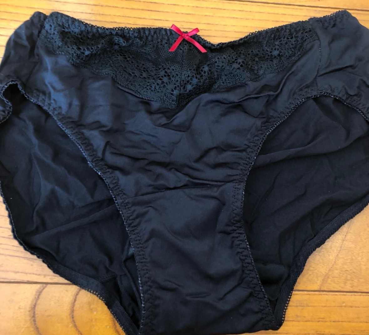 ぽっちゃり母の下着の画像その3