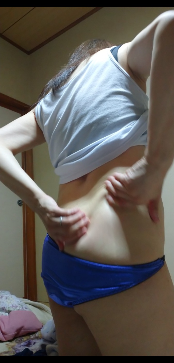 保湿中の妻の画像その2