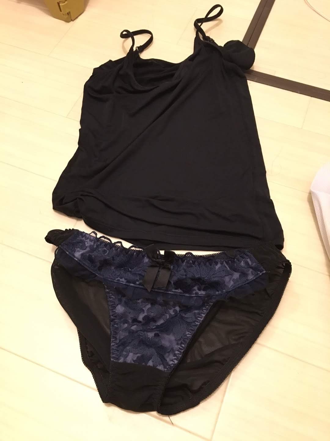 スレンダー若妻の画像その1