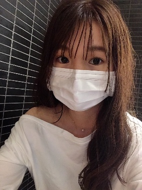 妻に精子をぶっかけて下さい