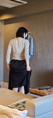 やらしい他人妻