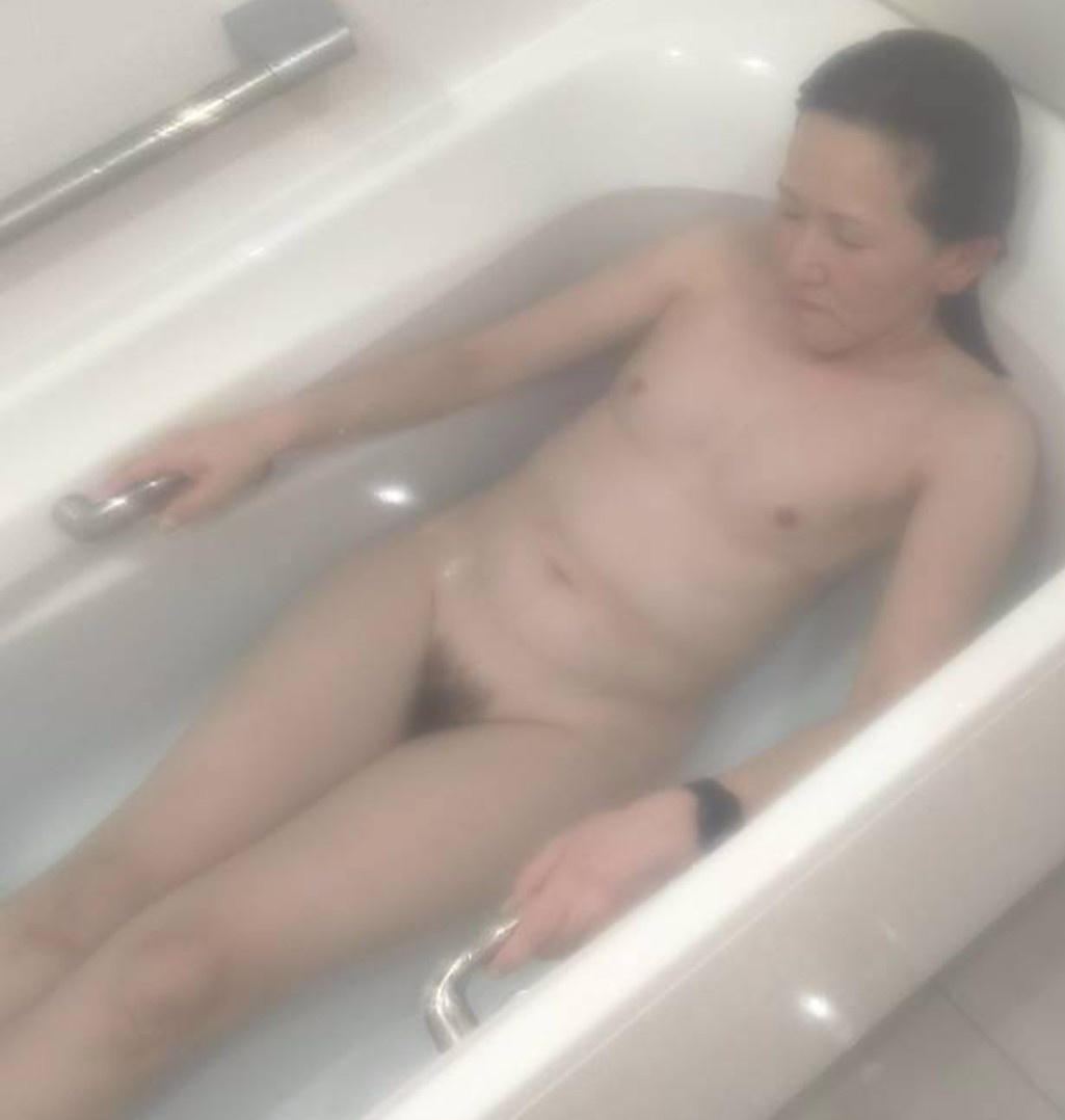 巨尻貧乳妻の画像その4